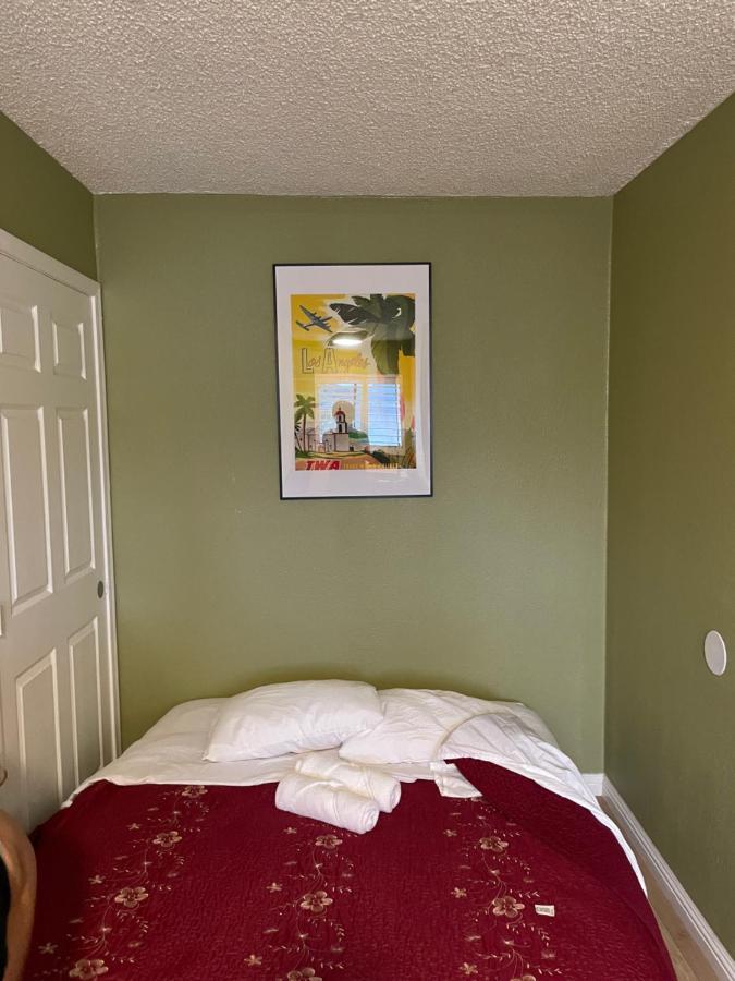 Private Room In Los Angeles With Ac, Strong Wifi, Smart Tv, Work Desk Near Sofi Stadium Exterior photo