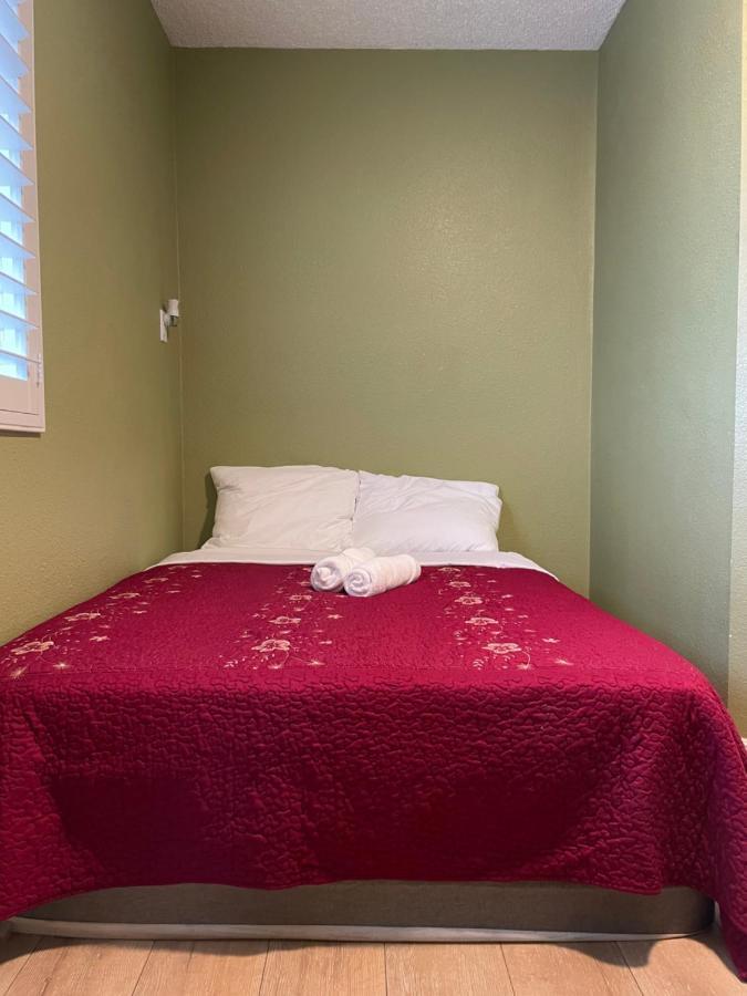 Private Room In Los Angeles With Ac, Strong Wifi, Smart Tv, Work Desk Near Sofi Stadium Exterior photo